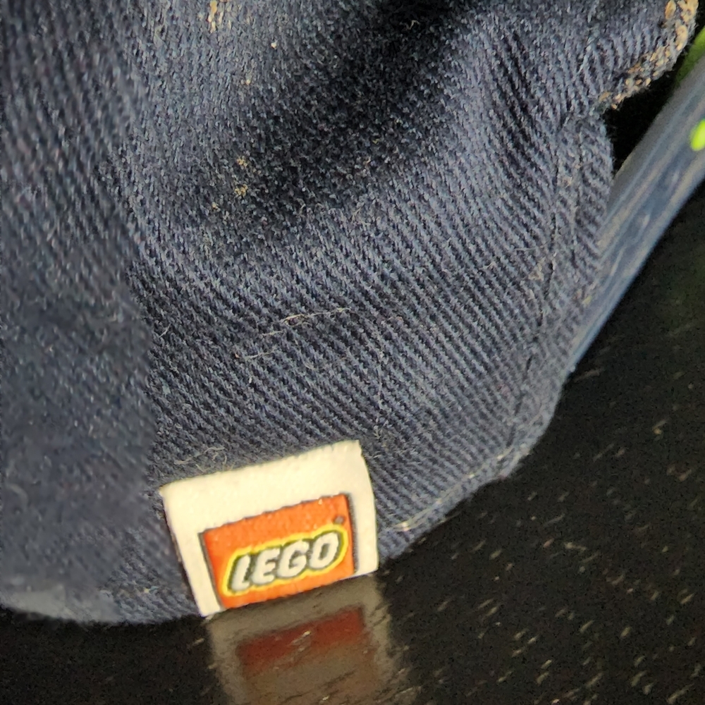 Lego hat - Picture 4 of 5